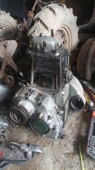 Motor 1 valec