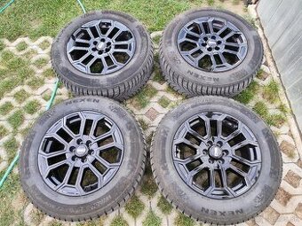 255/60 R18