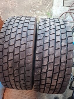 295/60 R22,5 JINYU / ZÁBEROVÉ  / SADA