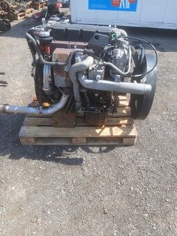 Man tgl 8.220 motor