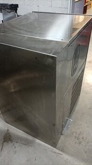 Profesionálny výrobník ľadu 250+ kg/deň (vločky)