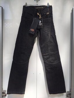 Nové riflové motonohavice Held-28/32