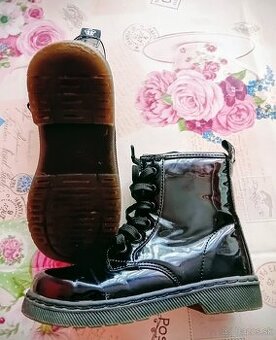 Dievčenskè zateplenè topánky č. 27