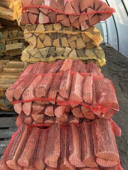 PREDÁM VRECOVANE PALIVOVÉ DREVO