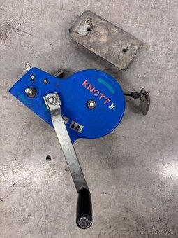 Autonavijak ručný navijak mechanický navijak