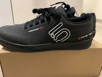REZERVOVANÉ Adidas Five ten freerider pro - 1