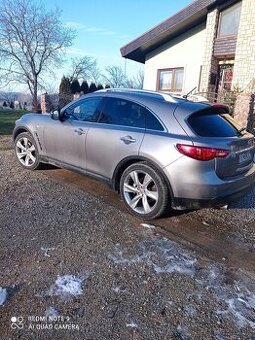 INFINITI FX 30DS