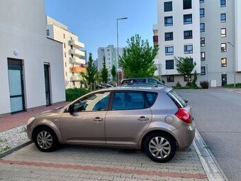 Predám KIA Ceed 1.4 Benzín 77kw