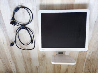 LCD monitor Benq fp93v