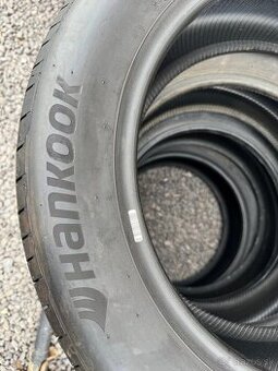 235/55r19