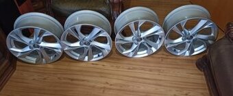 5x105 R17 nove+TMPS