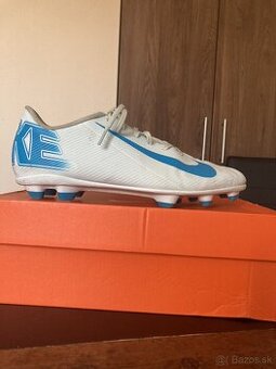 Predám kopačky Nike veľkosť 41