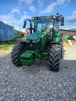 Traktor John deere 5100R