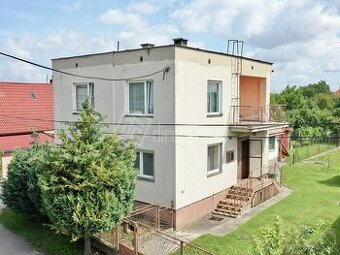 4 IZBOVÝ RODINNÝ DOM V BLÍZKOSTI MALÉHO DUNAJA, PÔVO…