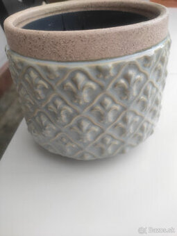 Keramické a ozdobné kvetináče