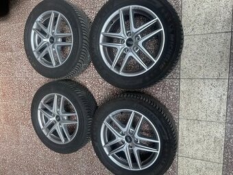 Predám komplet Audi sadu zimných pneu na diskoch 225x55 R17