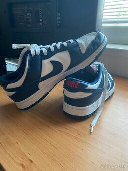 Nike dunk low midnight navy