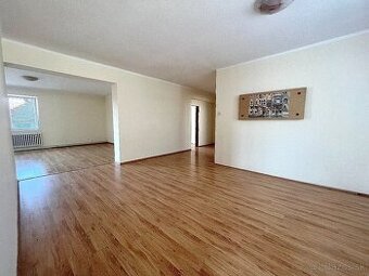 4 izbový byt o rozlohe 141 m2 v Rodinnom dome - FLOREÁT