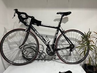 Predam cestný bicykel