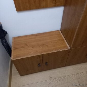 Nábytok do predsiene