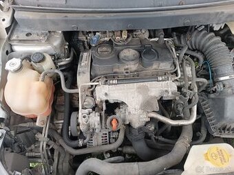 DODGE JOURNEY. MOTOR - 2.0CRDI.(PŘEKAŽI)
