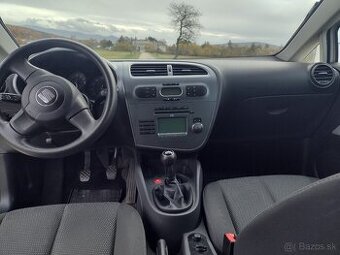SEAT LEON BENZIN 63 KW NAJ 167000 KM ROK VÝROBY 2008