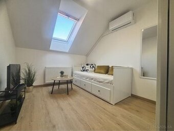 EXKLUZÍVNE 1 izbový byt na prenájom - Halenárska Trnava.