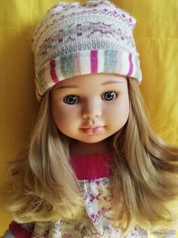 Babika klbova vo svetriku