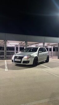 VOLKSWAGEN GOLF V 2.0 TDI GT