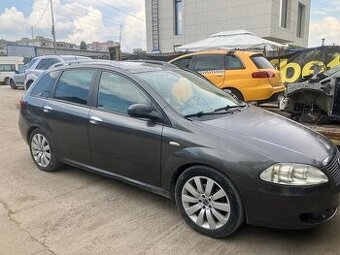 Fiat croma rozpredám na diely