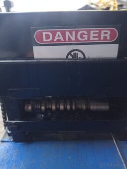 Odblankovac-lupac,odstranovac izolácie na kabloch