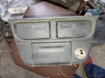 Opel Vectra držiak poháre popolník