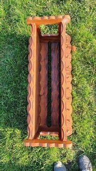 Vešiaková polička