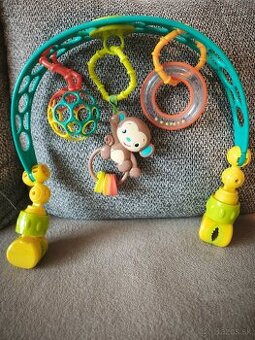 Pripevnovaci oblúk na hranie