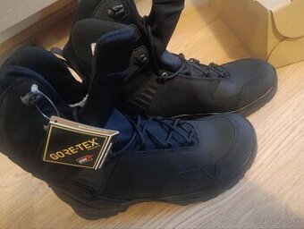 Predám nové vojenské nenosené kanady veľkosť 42 BOSP Taras