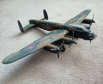modely lietadiel a lodí (Revell, Hasegawa)