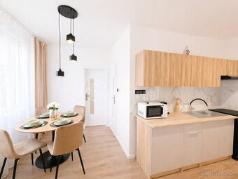 Nádherný 3 izbový byt na sídlisku Váh - okamžite vo…