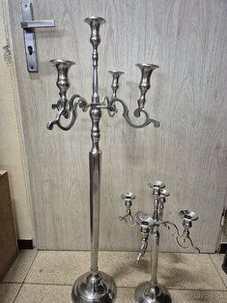 Predam velke svietniky