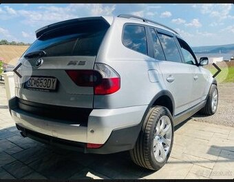 Plastové prahy  bmw E83 X3