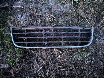 Mriežka náraznika Golf 5 / Bora /Jetta