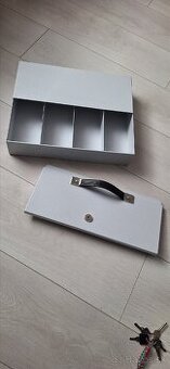 Prenosny trezor na cennosti a peniaze