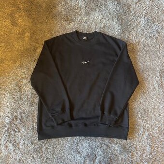 Nike Swoosh crewneck