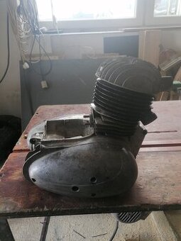 Predám motor cz 175 450