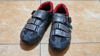 MTB tretry Shimano 40