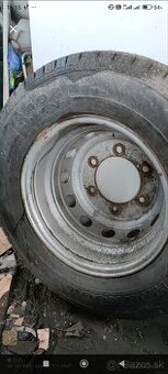 Predám koleso z Iveco dailly 6,6t 225/75r16c rezerva