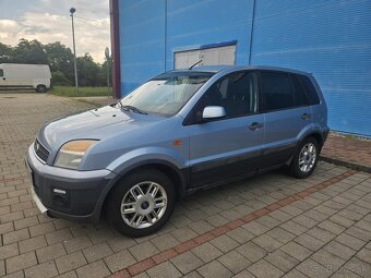 Ford Fusion - 1