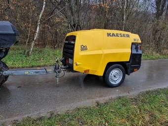 Skrutkový kompresor Kaeser M31 z Nórska 523h ako nový motor