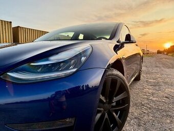 Tesla 3 Long Range Dual Motor 75kWh|124.000km|Odpočet DPH