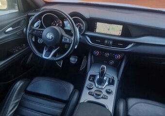 Rozpredám Mitsubishi Outlander 2.0benzin