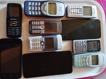Ptedam tlacitkove a dotykové telefony